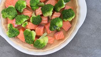 Quiche with Salmon and Broccoli